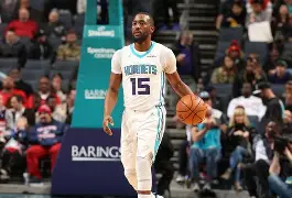 开云登录入口-降央卓玛歌词完整版